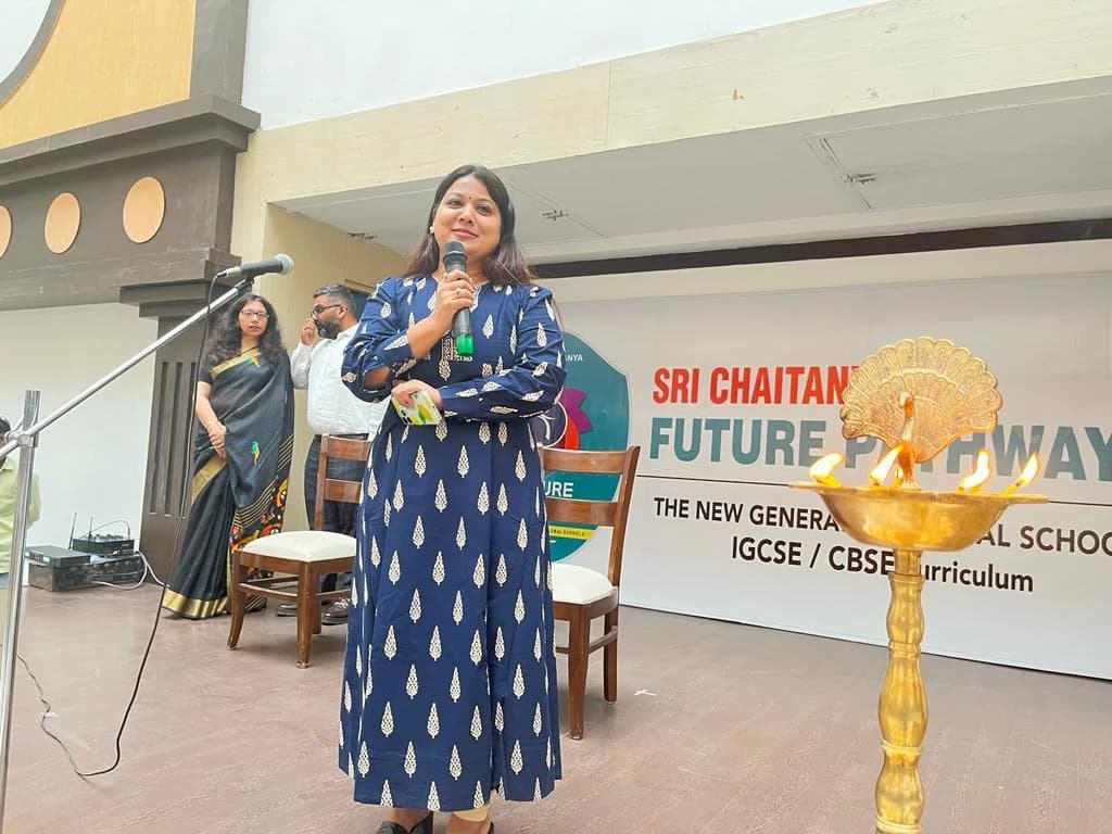 Pushpavalli speaking at Sri Chaitanya Future Pathways.